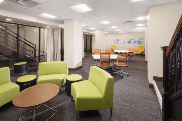 Hyatt Place Knoxville/Downtown image 11