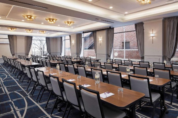 Hyatt Place Knoxville/Downtown image 27