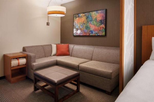 Hyatt Place Knoxville/Downtown image 9